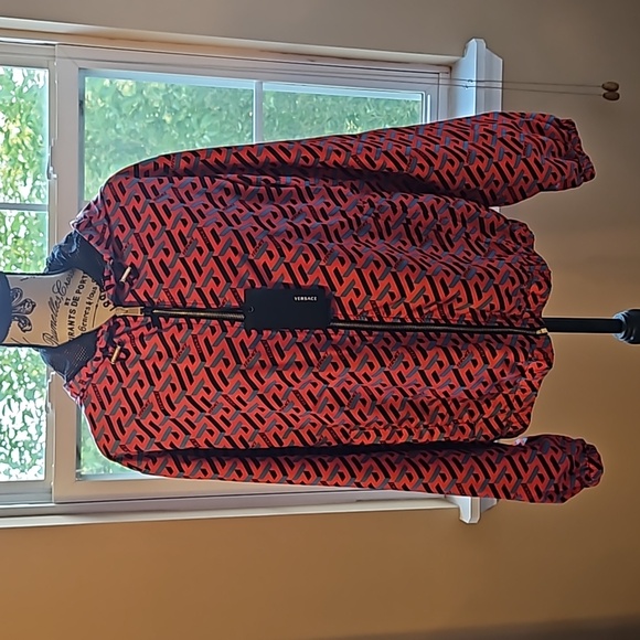 🛑VERSACE rain jacket - Picture 2 of 10